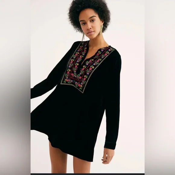 free people velvet embroidered dress Free people purple velvet embroidered dress